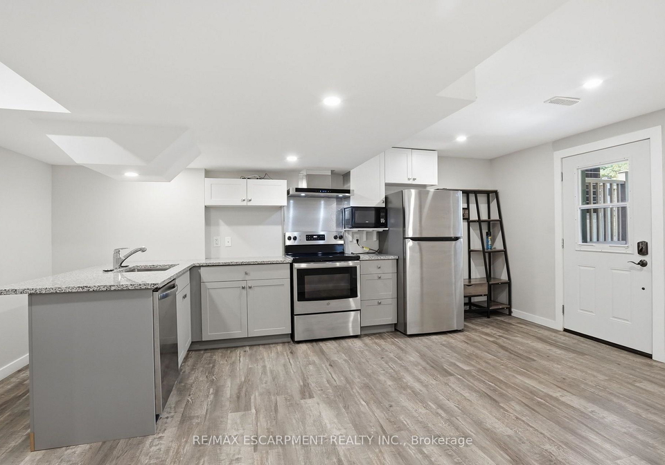 43-fleming-crescent-haldimand-ontario-x13857376
