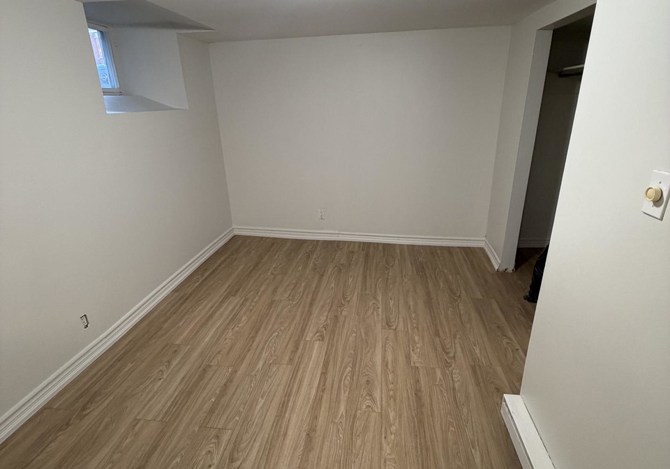 65-delaware-avenue-ottawa-ontario-x13857422