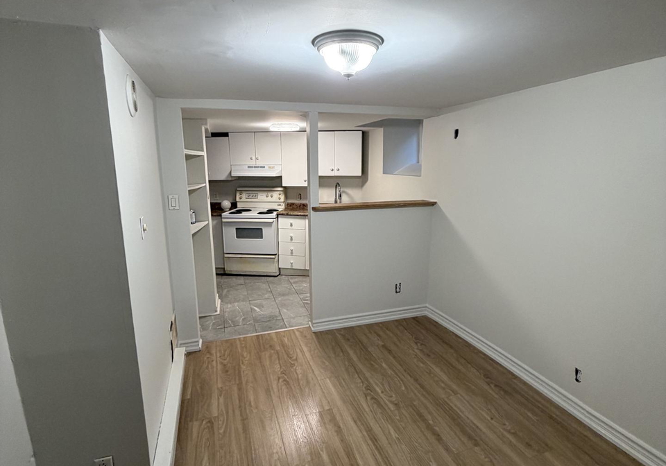 65-delaware-avenue-ottawa-ontario-x13857422