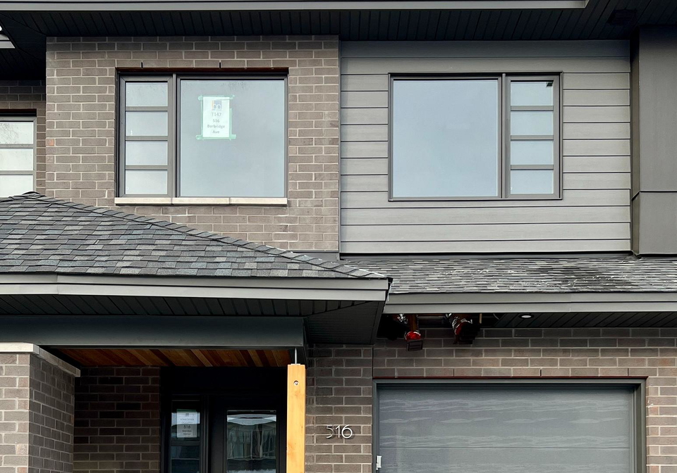 516-borbridge-avenue-ottawa-ontario-x13857446