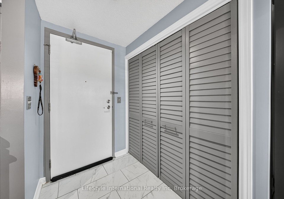 208-silvercreek-parkway-n-guelph-ontario-x13857550
