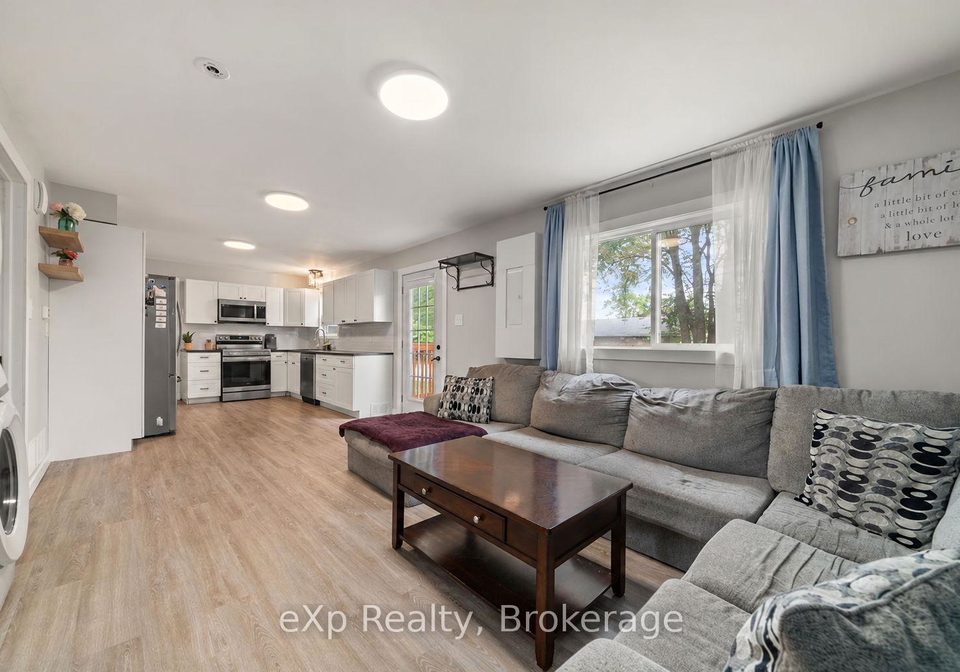 89-college-street-e-belleville-ontario-x13857716