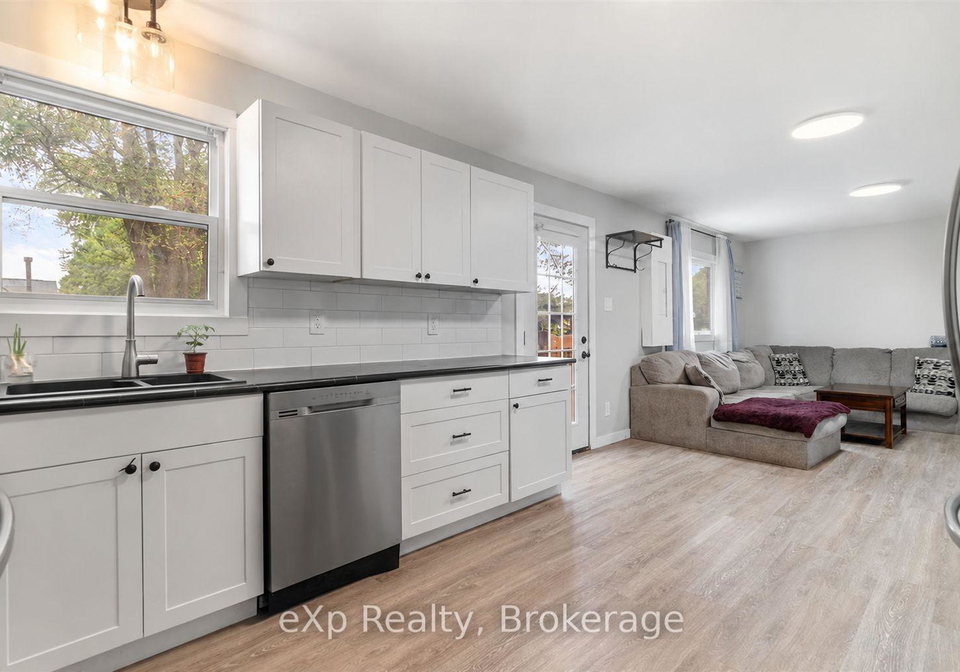 89-college-street-e-belleville-ontario-x13857716