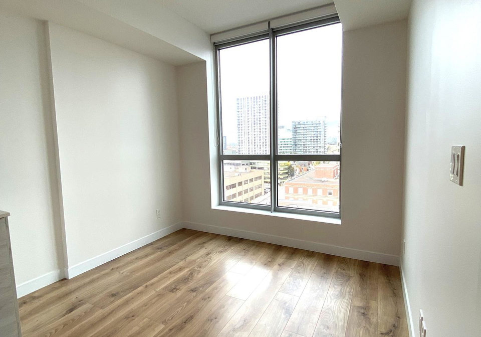 60-frederick-street-kitchener-ontario-x13857902