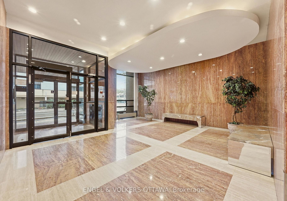 475-laurier-avenue-w-ottawa-ontario-x13857932