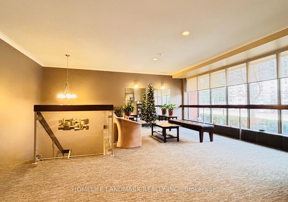300-keats-way-waterloo-ontario-x13857938