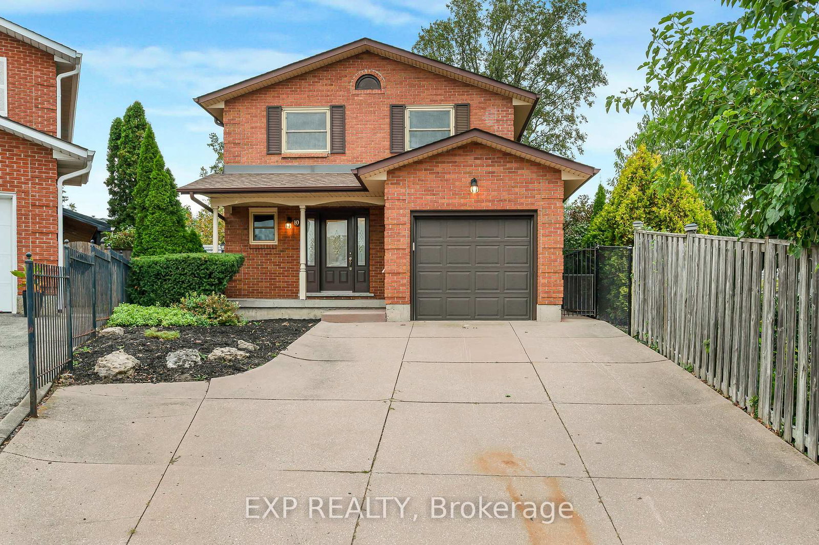 10-donegel-place-hamilton-ontario-x13858032