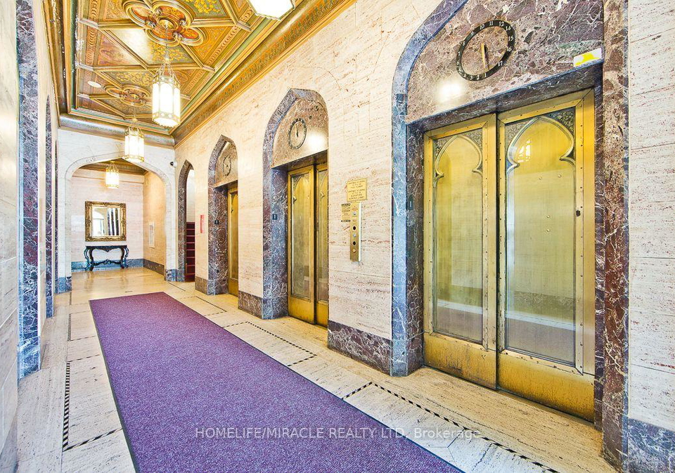 36-james-street-s-hamilton-ontario-x13858308