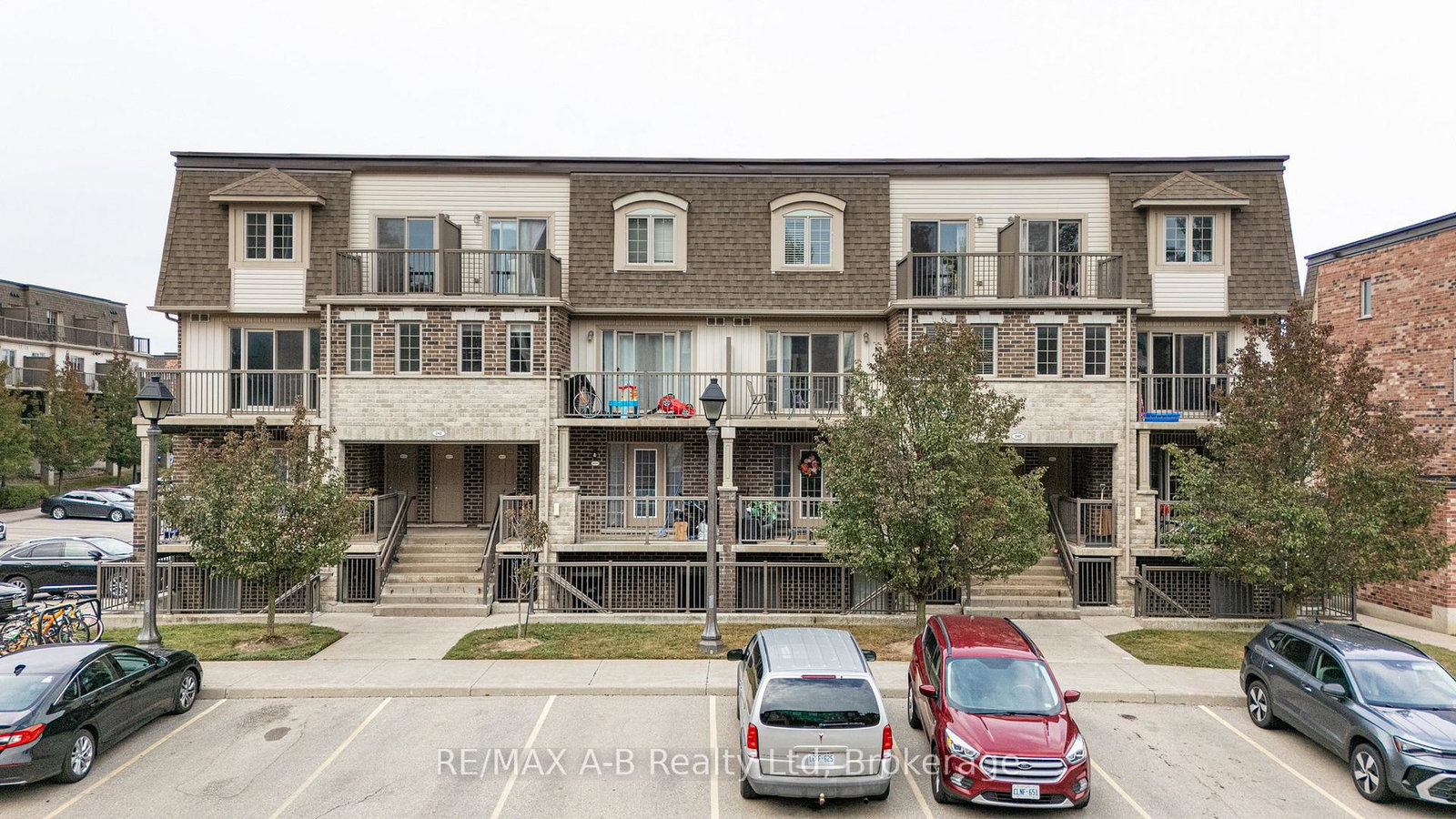 242-rachel-crescent-kitchener-ontario-x13858694