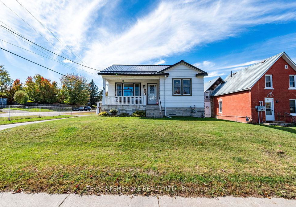 53-doran-street-petawawa-ontario-x13858808
