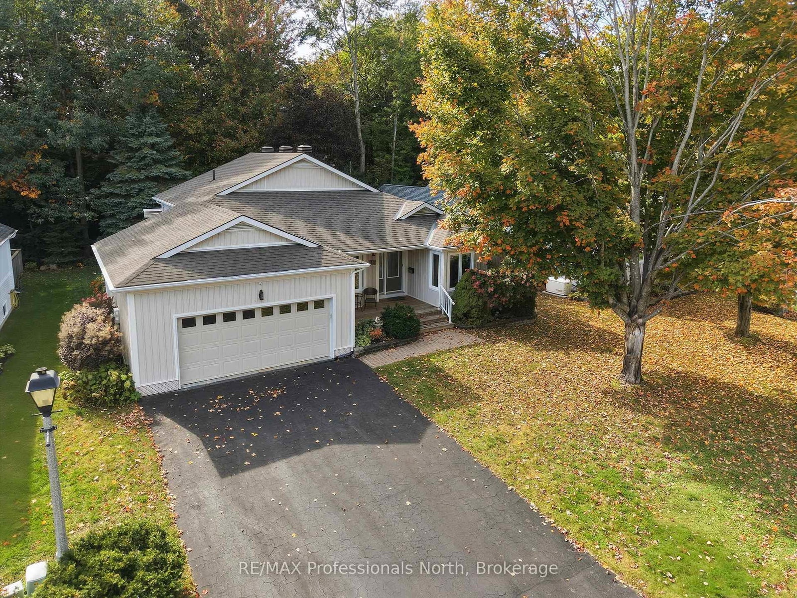 48-springwood-crescent-gravenhurst-ontario-x13858848