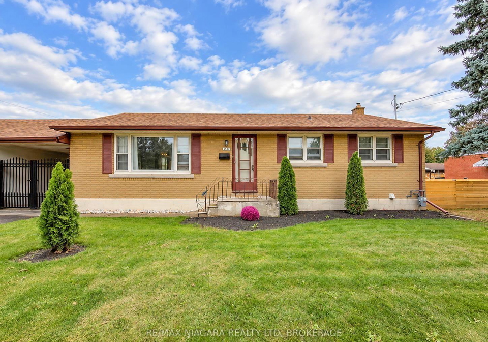 6558-oneil-street-niagara-falls-ontario-x13858878
