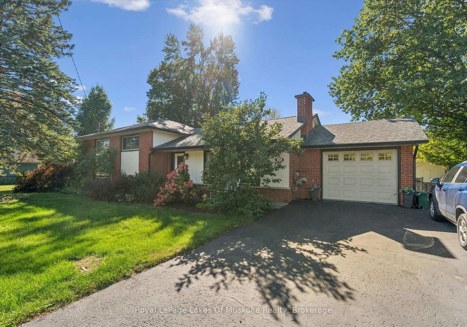 135-muskoka-beach-road-gravenhurst-ontario-x13859036