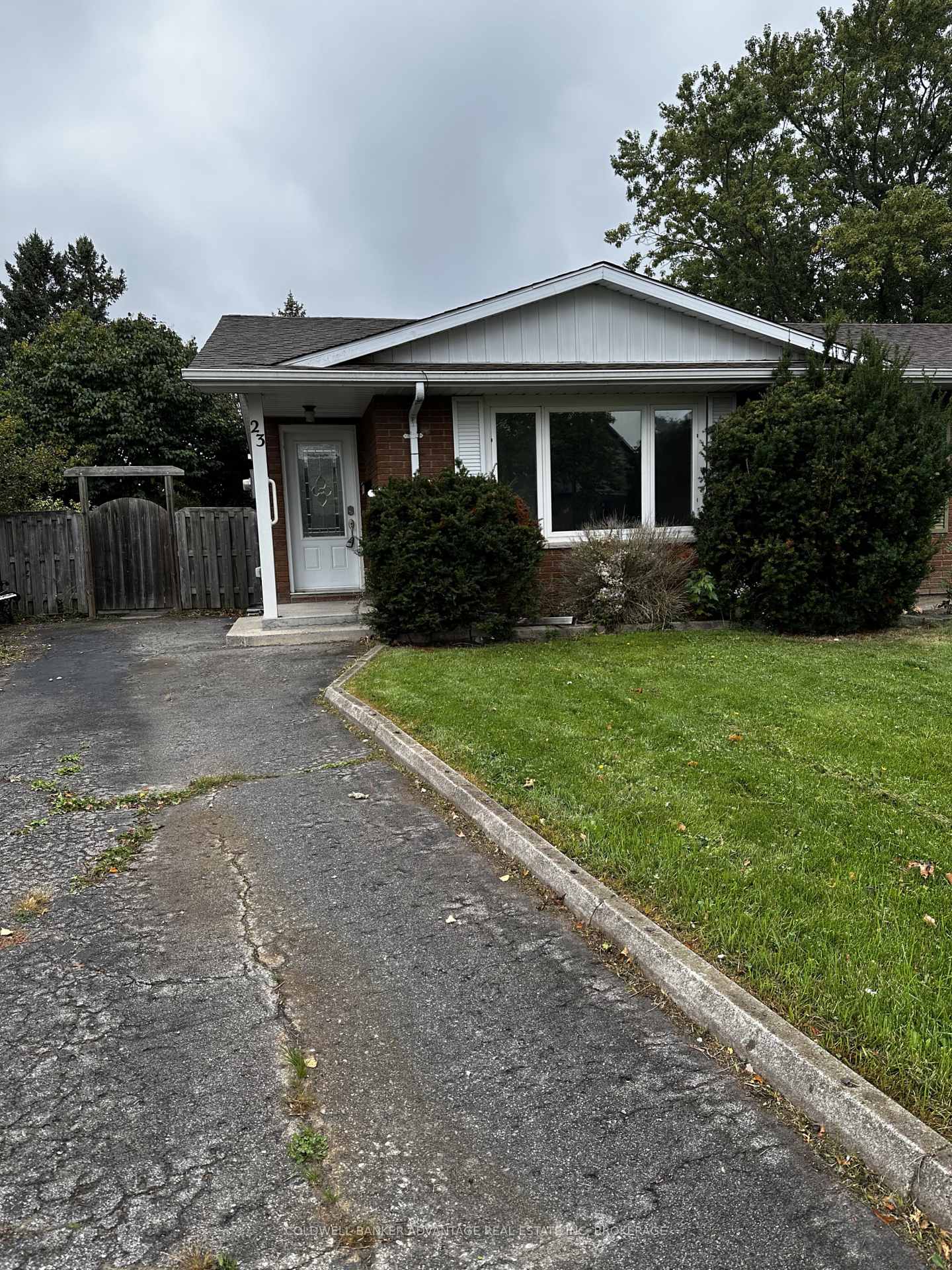 23-fairlawn-crescent-welland-ontario-x13859216
