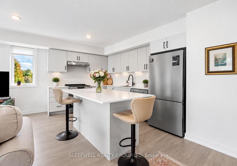 152-springhurst-avenue-ottawa-ontario-x13859250