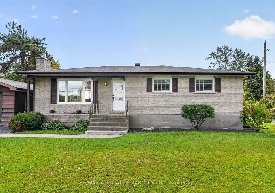 18696-county-road-2-south-glengarry-ontario-x13859410
