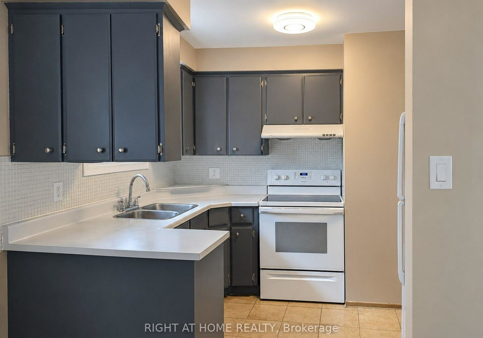 30-san-remo-drive-hamilton-ontario-x13859664