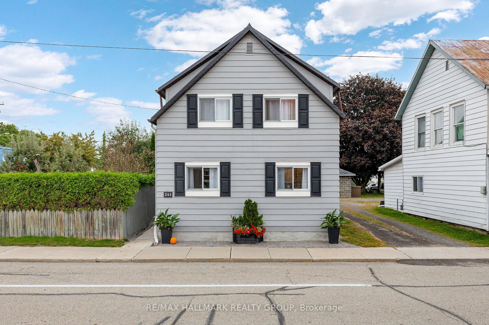 241-lewis-street-e-edwardsburghcardinal-ontario-x13859972