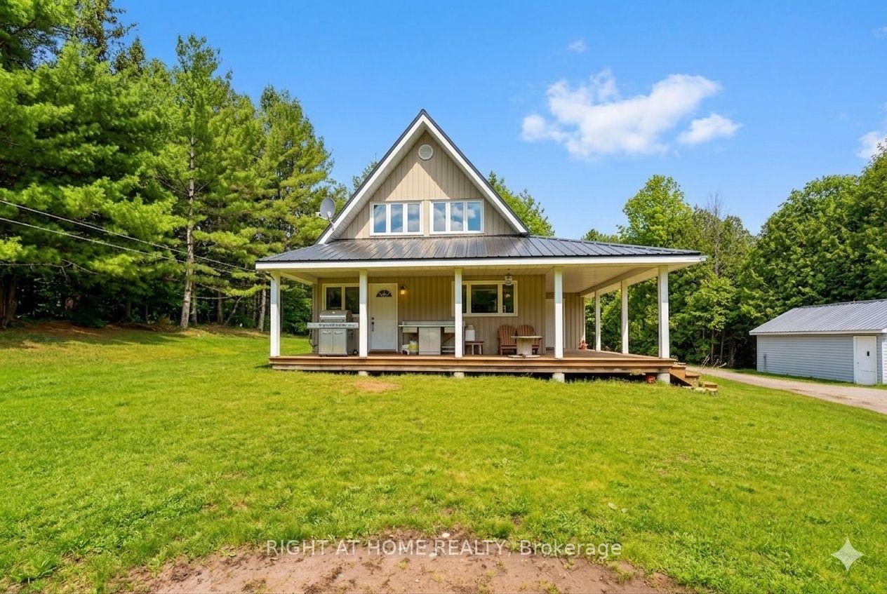 636671-euphrasia-holland-townline-grey-highlands-ontario-x13860064