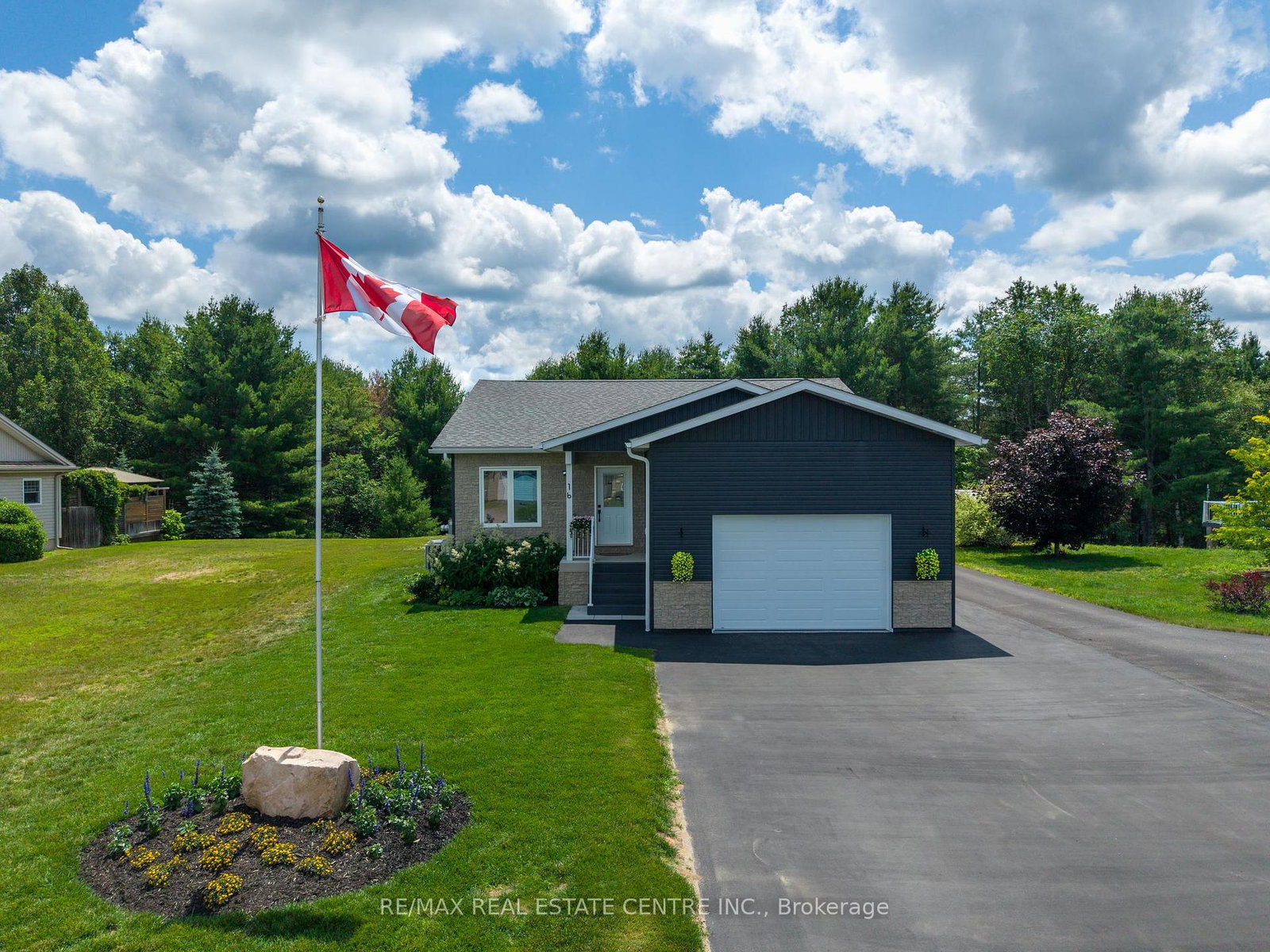 16-williams-drive-bancroft-ontario-x13860072