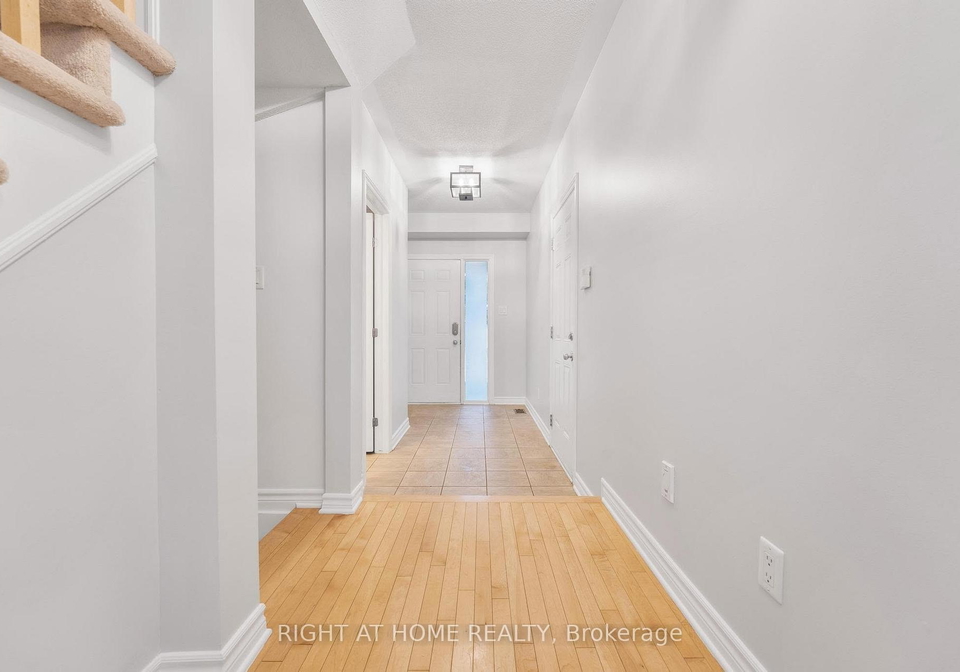 514-cherokee-way-ottawa-ontario-x13860370