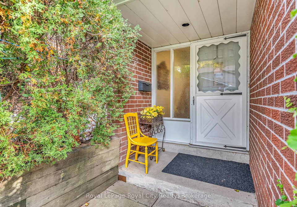 16-hadati-road-guelph-ontario-x13860686
