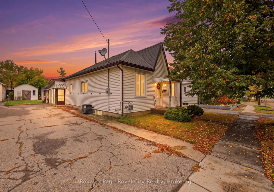 22-hill-avenue-brantford-ontario-x13860716