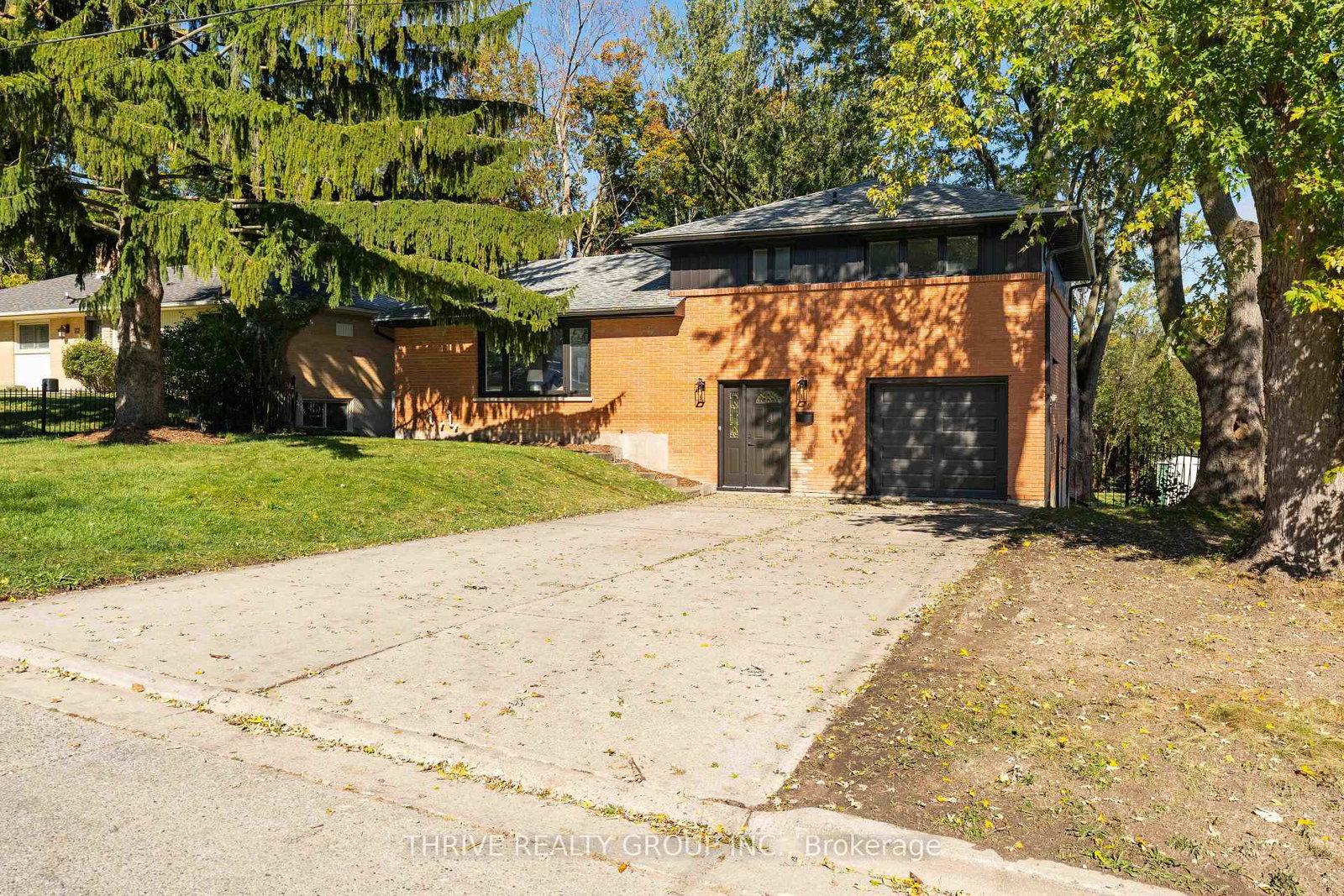 139-deer-park-circle-london-north-ontario-x13860866