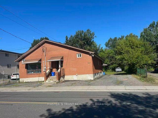 257-leslie-street-greater-sudbury-ontario-x13861018
