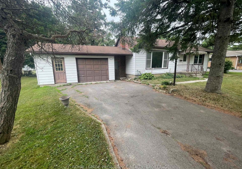 462-coronation-boulevard-loyalist-ontario-x13861020