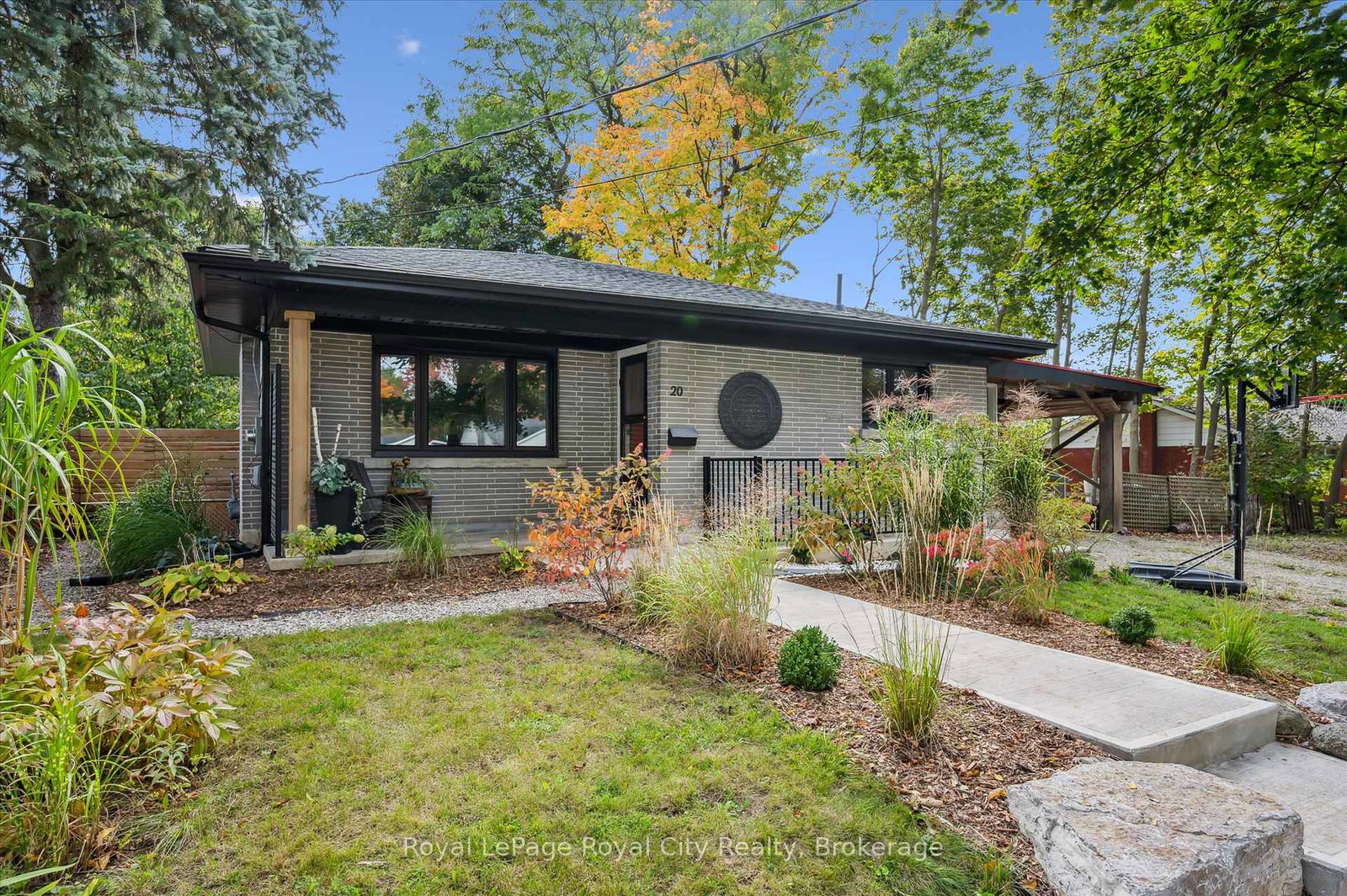 20-highview-place-guelph-ontario-x13861278