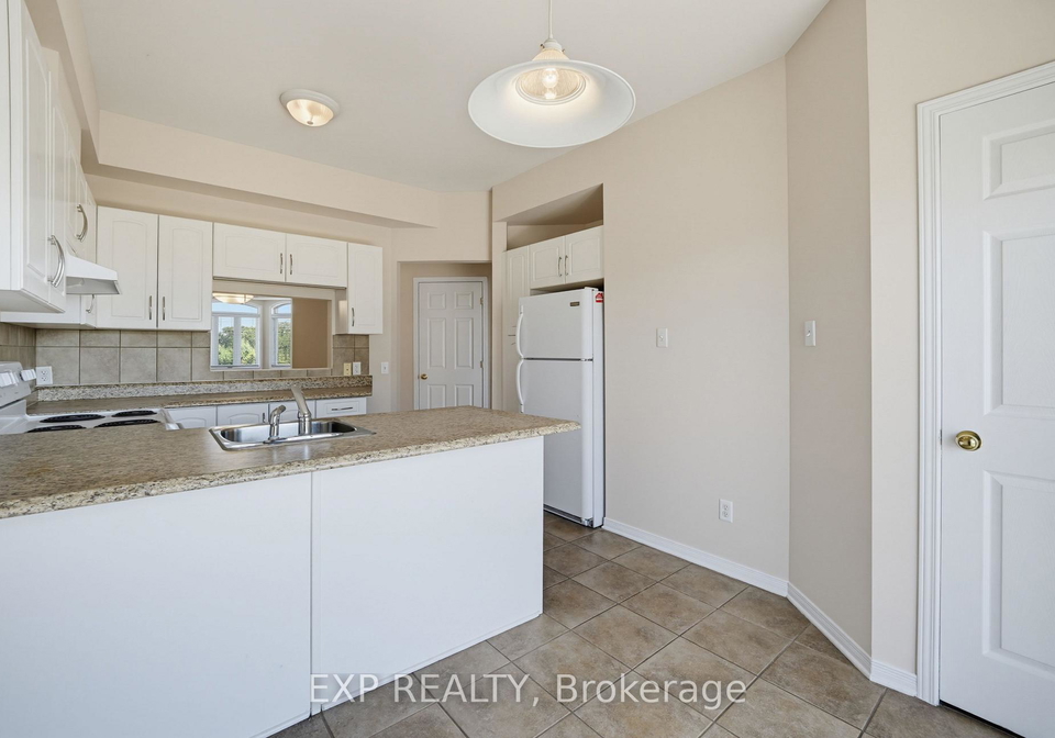 190-rustic-hills-crescent-ottawa-ontario-x13861428