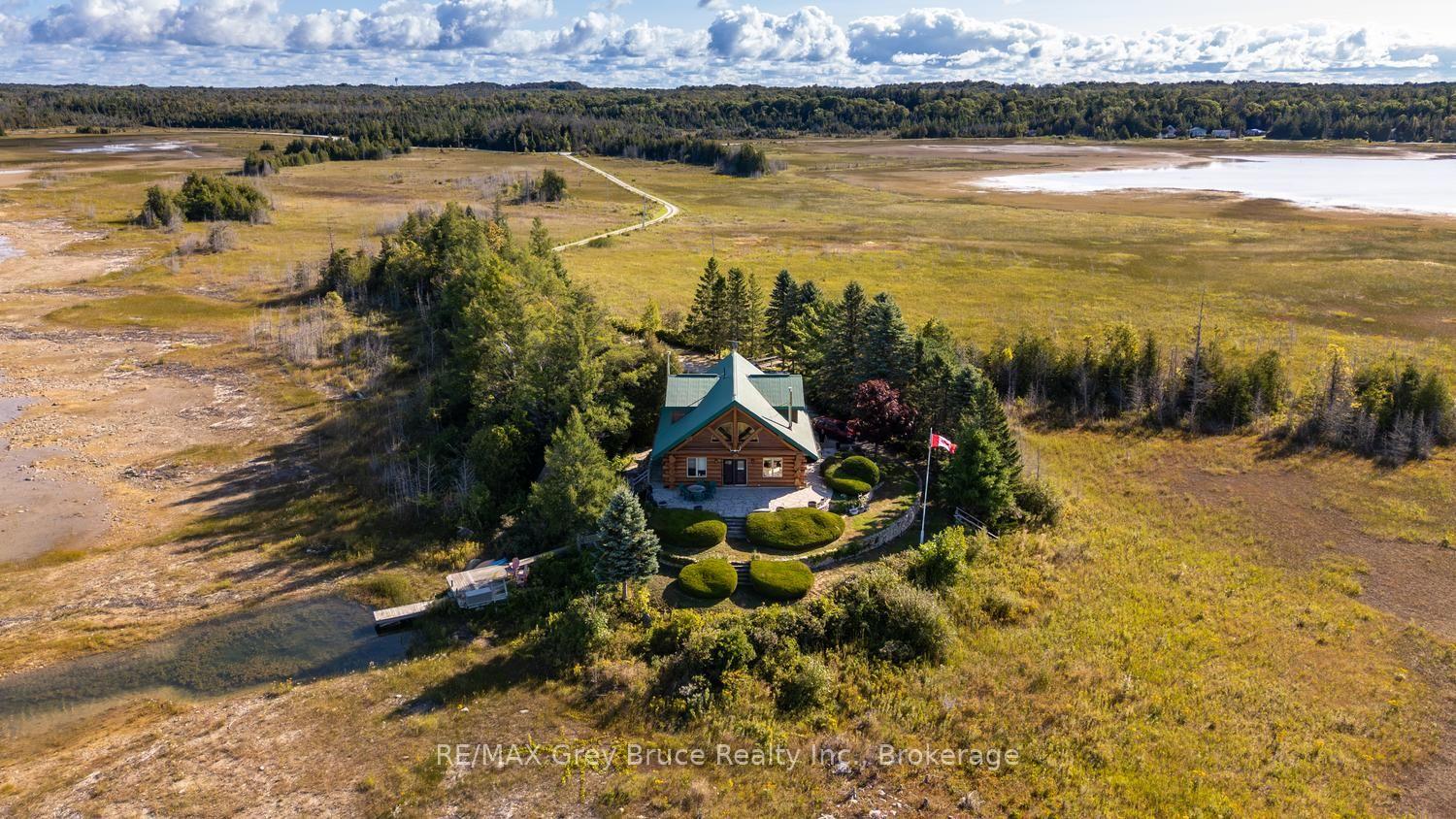 150-shoreline-avenue-south-bruce-peninsula-ontario-x13861652
