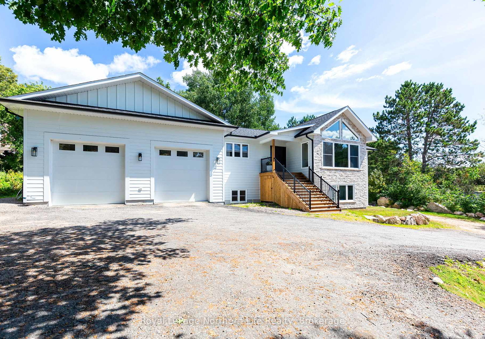 90-young-drive-powassan-ontario-x13861680