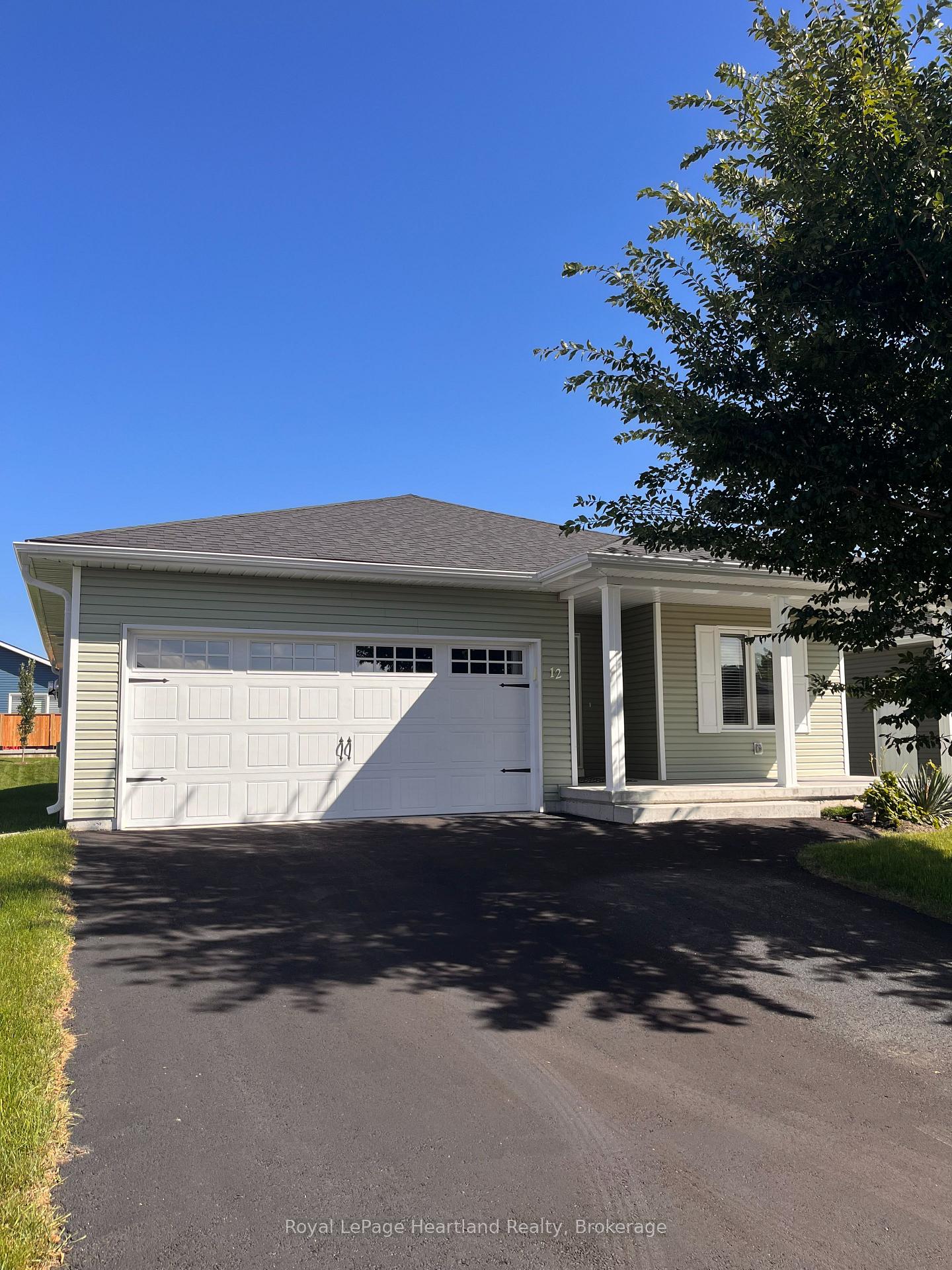 12-sweetwater-drive-s-goderich-ontario-x13861960