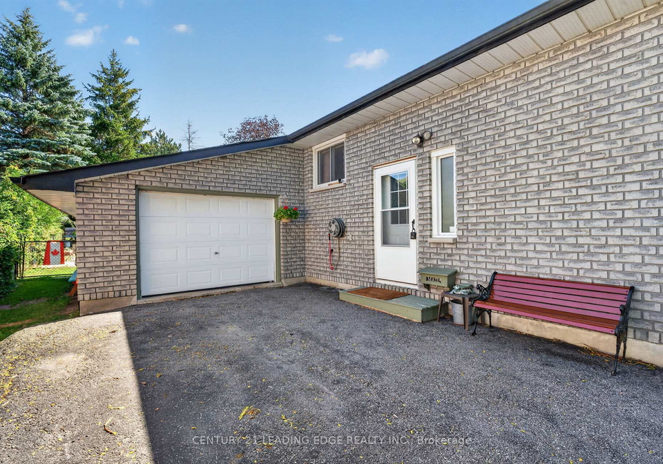 248-victoria-avenue-n-kawartha-lakes-ontario-x13862426