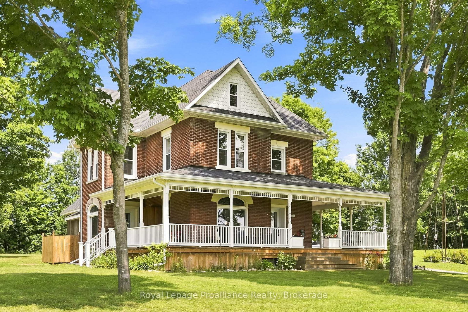 1376-queensborough-road-tweed-ontario-x13863298