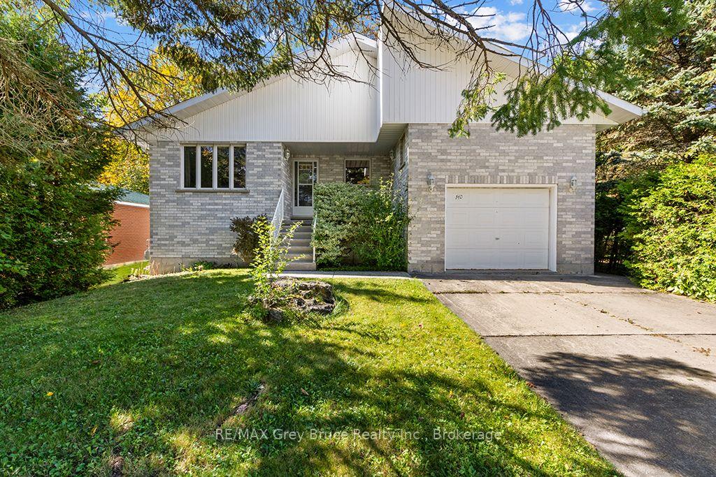 840-mcnaughton-street-south-bruce-peninsula-ontario-x13863470