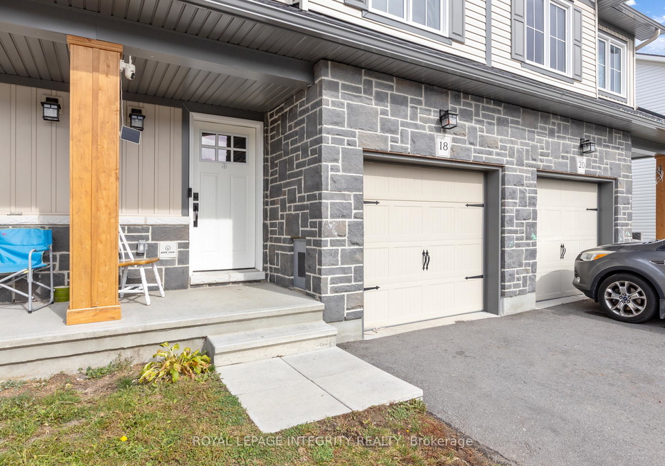 18-margaret-graham-terrace-smiths-falls-ontario-x13863524