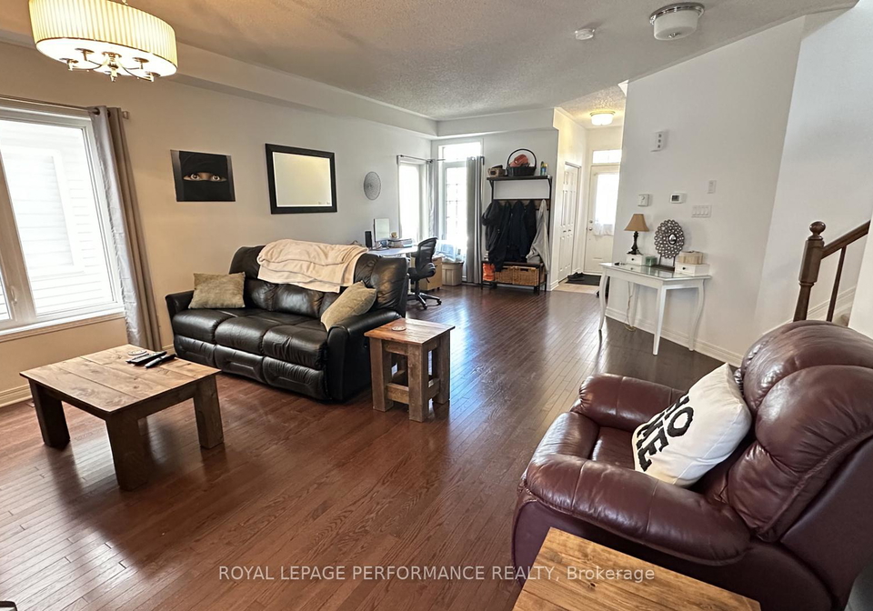 368-antigonish-avenue-ottawa-ontario-x13864680