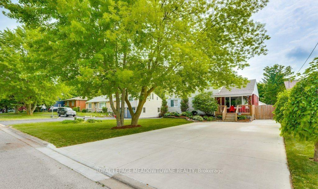 1018-willow-drive-london-south-ontario-x13864744