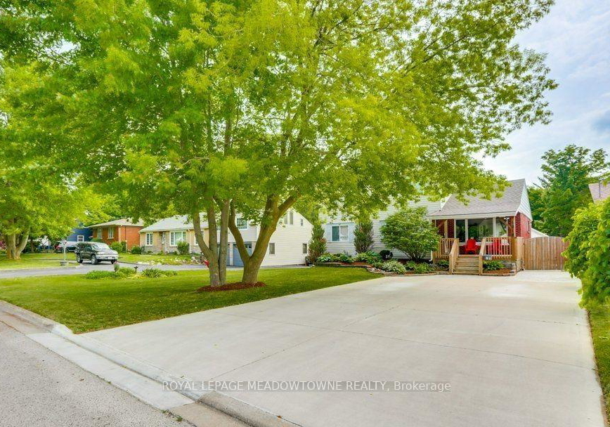 1018-willow-drive-london-south-ontario-x13864744