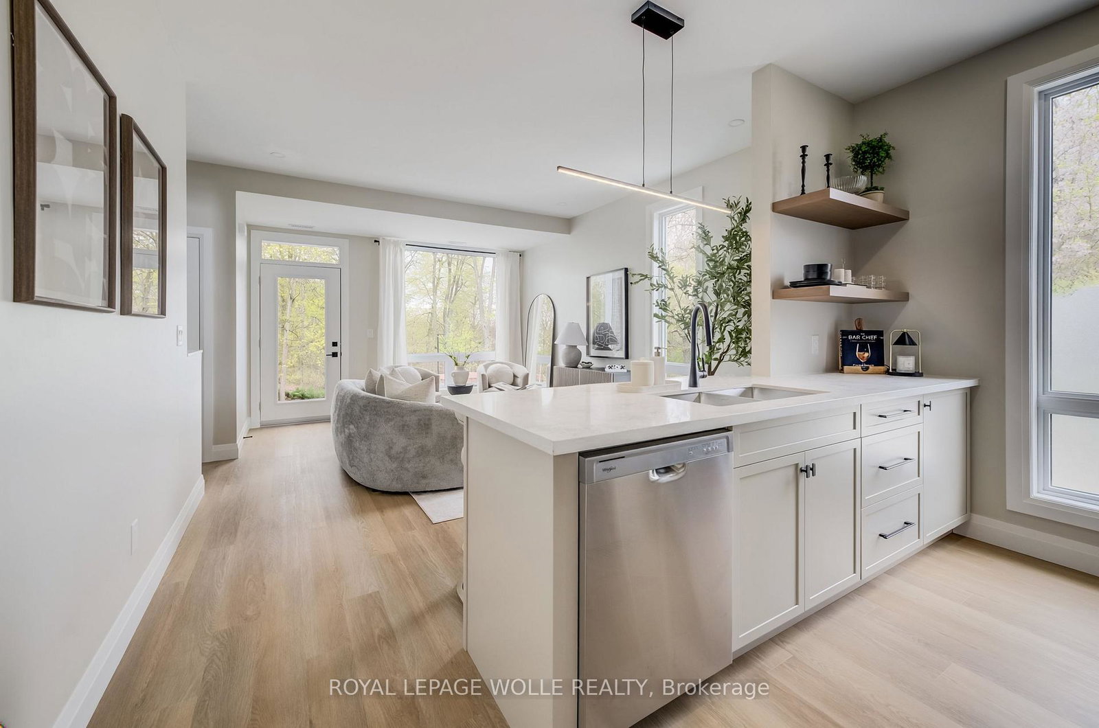210-heritage-drive-kitchener-ontario-x13864776