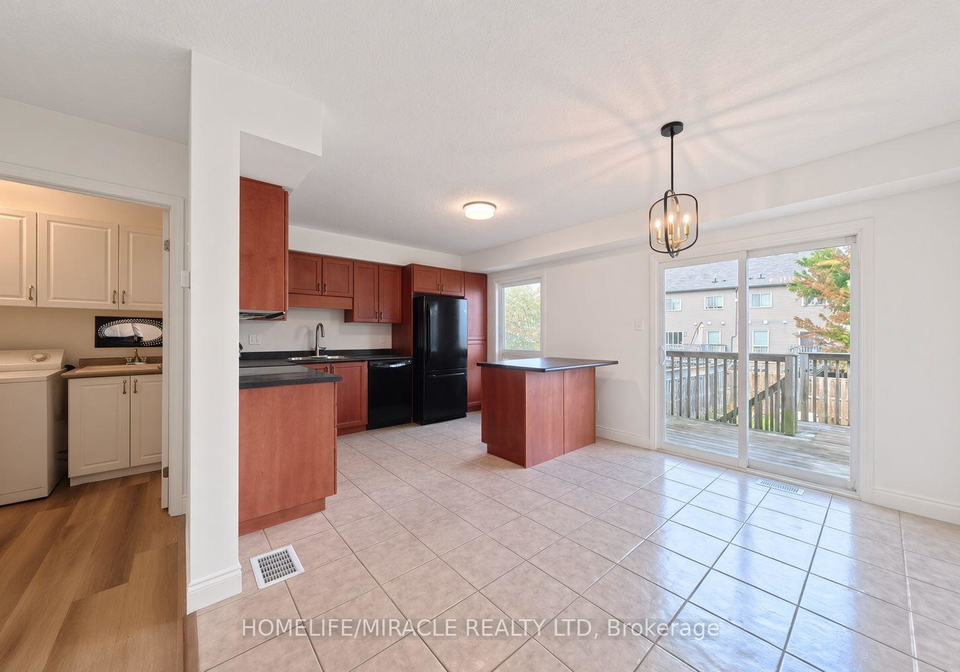 250-parkvale-drive-kitchener-ontario-x13864810