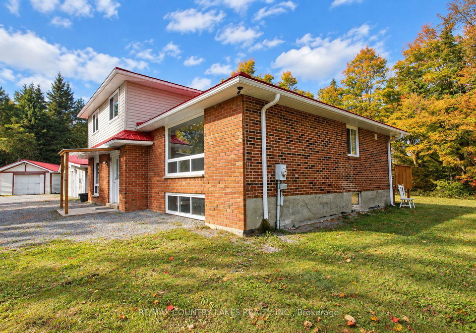 1945-county-road-48-kawartha-lakes-ontario-x13864928