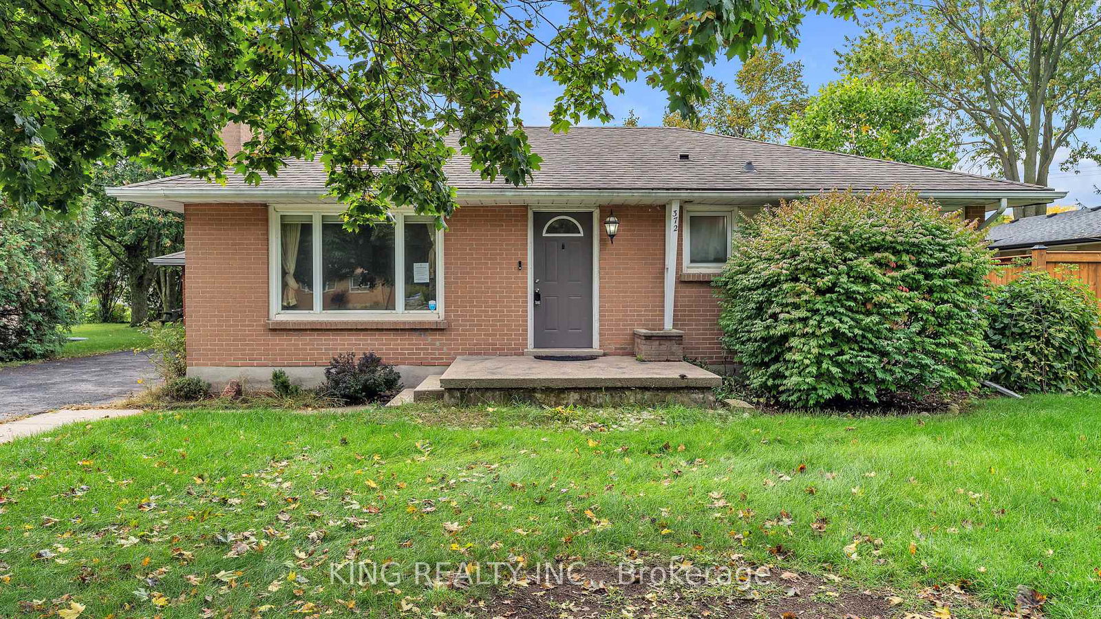 372-adelaide-street-strathroy-caradoc-ontario-x13865074