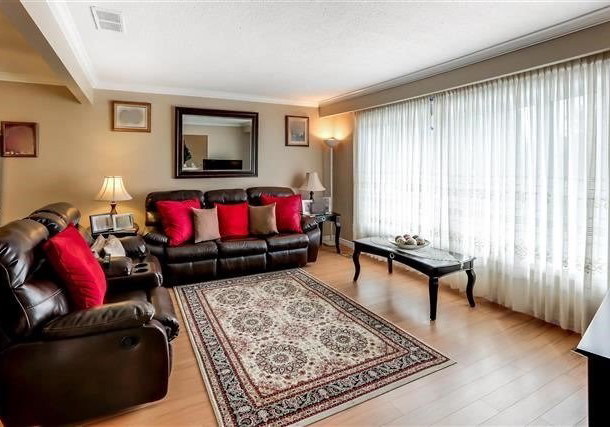 96-timberlane-crescent-kitchener-ontario-x3365146