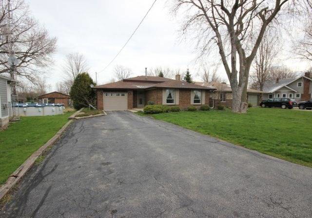 1010-county-road-22-lakeshore-ontario-x3480496