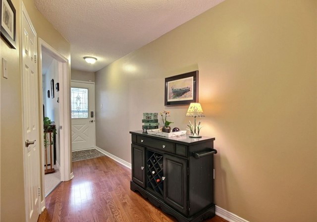 1500-venetian-boulevard-point-edward-ontario-x3694362