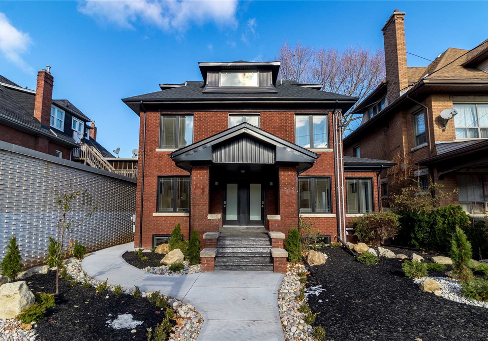 843-main-street-e-hamilton-ontario-x4310189